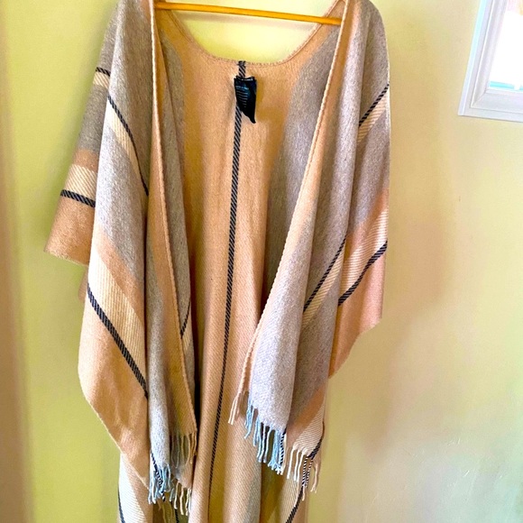 Club Monaco Jackets & Blazers - Club Monaco multicolored poncho